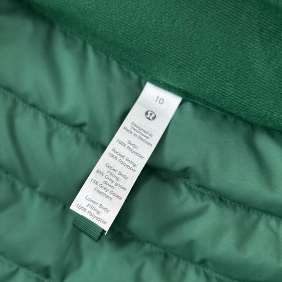 Lululemon lightweight Relaxed Down Jacket - Picture 6 of 10